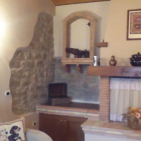 Agriturismo San Lorenzo 2 * Casa Castalda